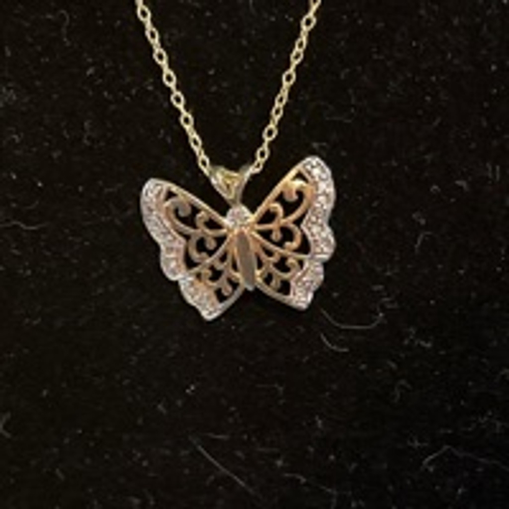 Womens 925 Butterfly Pendant Necklace Gold Filled Silver 925.